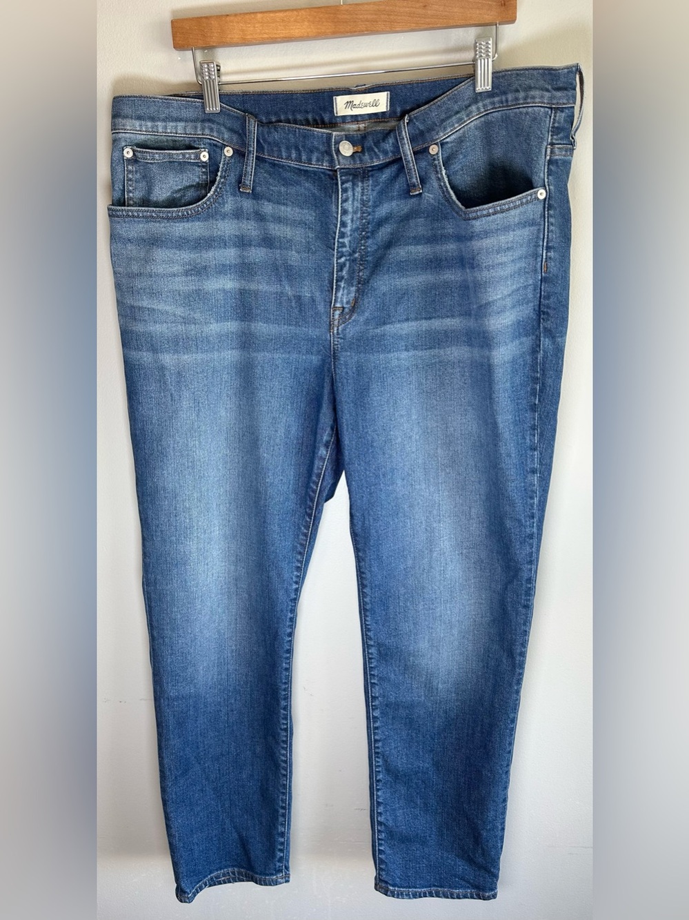 Madewell The Slim Boy Jean Medium Wash Stretch Denim Size 33 (See Measurements)